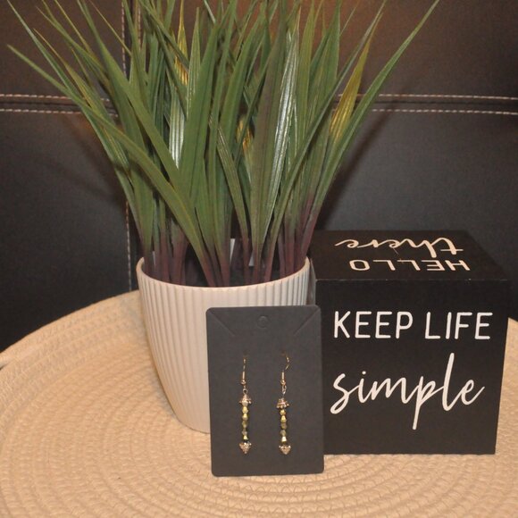 Elegant Iridescent Beaded Drop Earrings - Picture 4 of 5